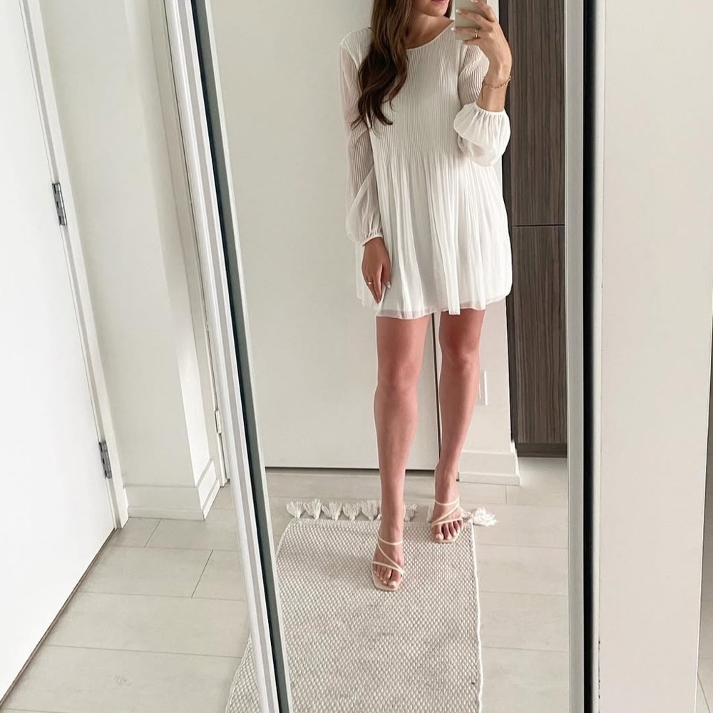Wilfred White Pleated Long-Sleeve Mini Dress